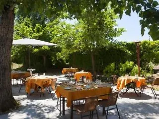 Logis Hotel La Bergerie Hotel 3 Etoiles Restaurant Savoureux Saint-Pierre-Lafeuille